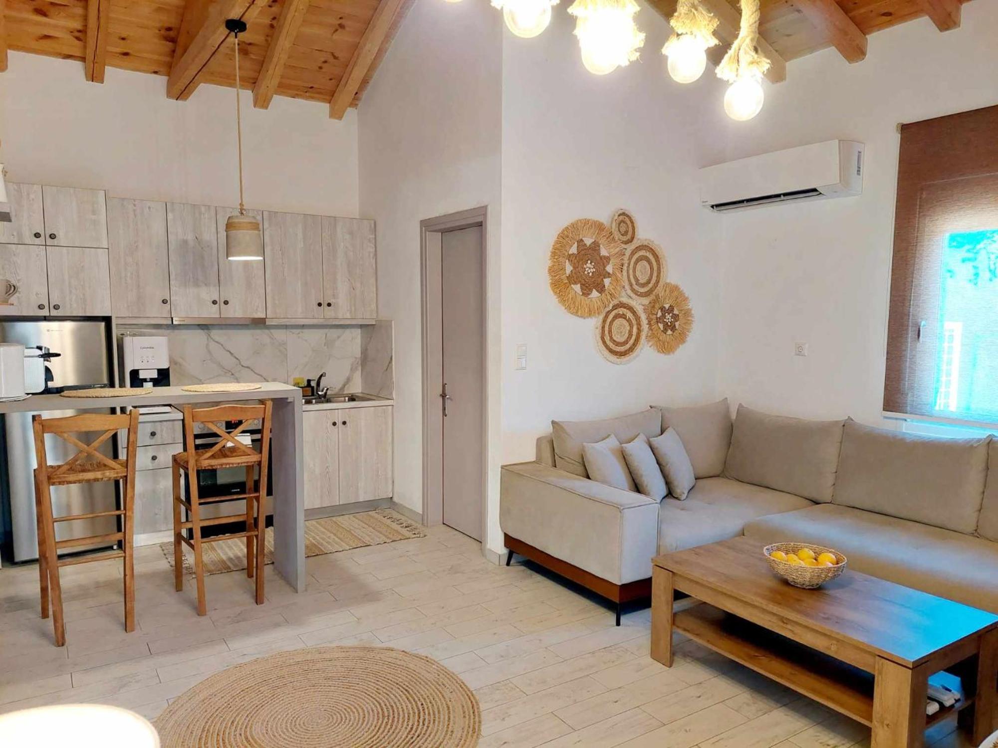 Maya Apartments, Modern And Convenient Apartments With Private Parking 斯基亚索斯镇 外观 照片