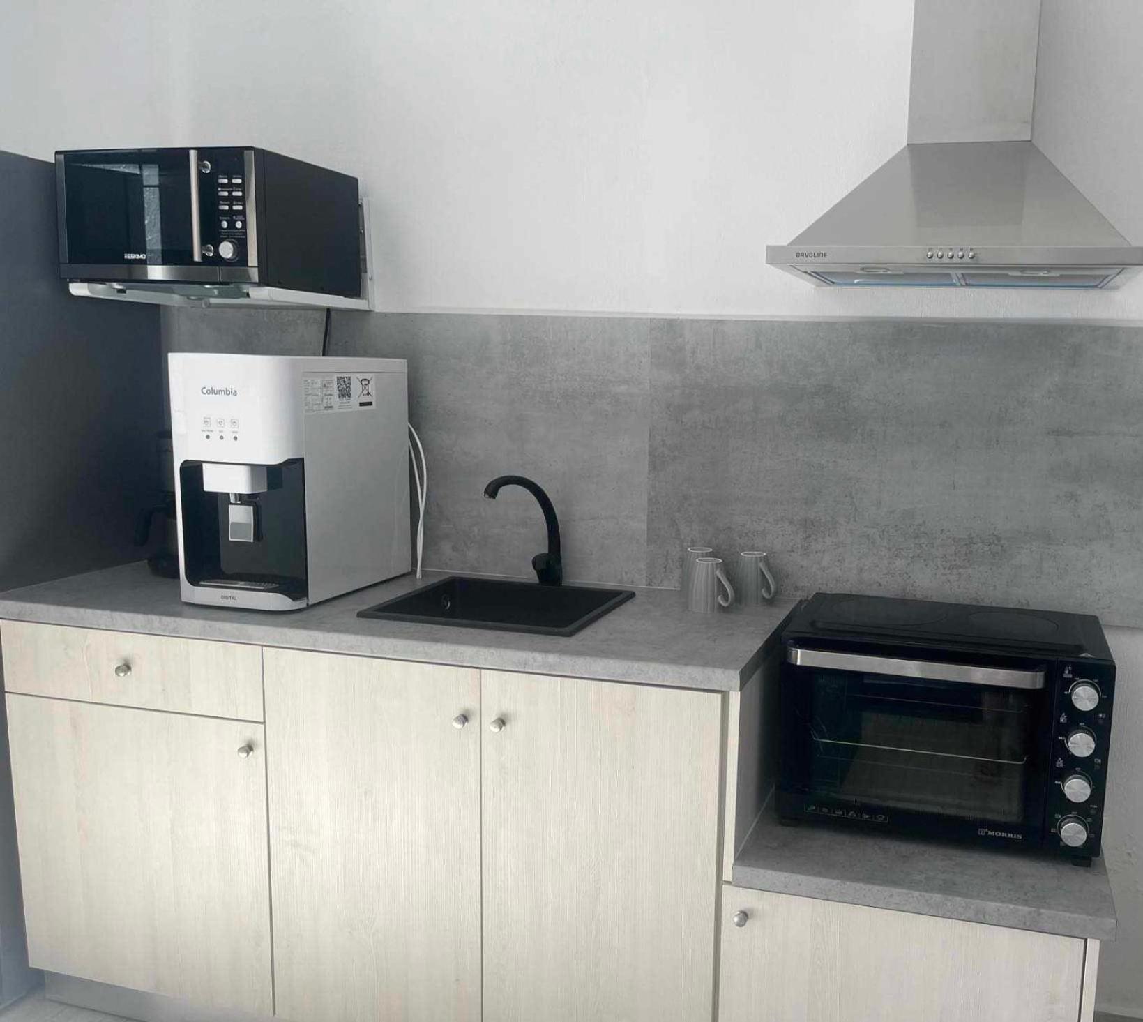 Maya Apartments, Modern And Convenient Apartments With Private Parking 斯基亚索斯镇 外观 照片